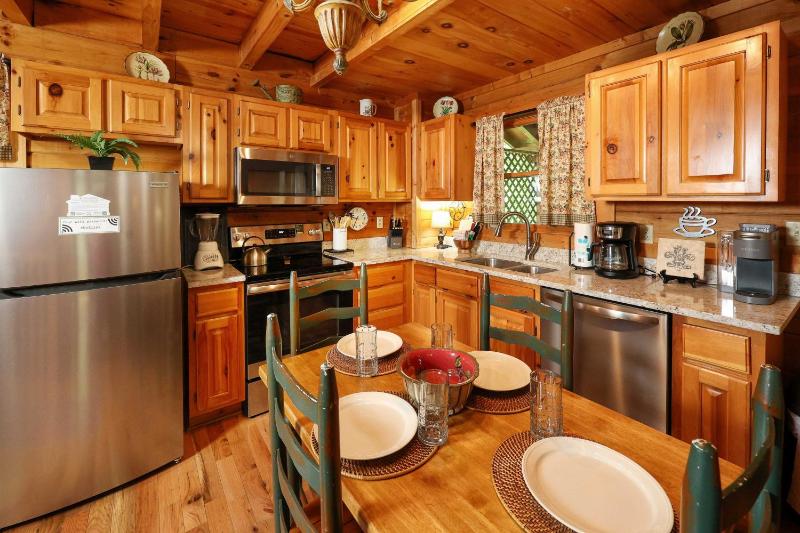 Shellie's Chateau - image 9