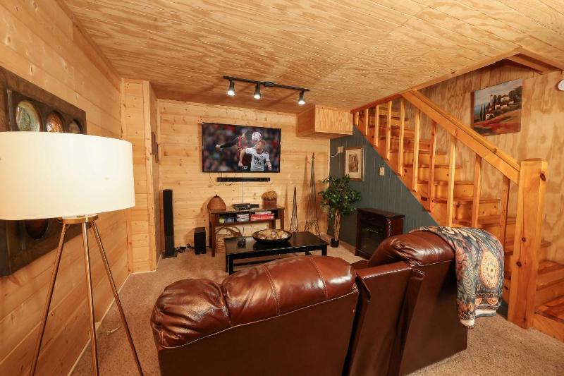 Shellie's Chateau - image 8