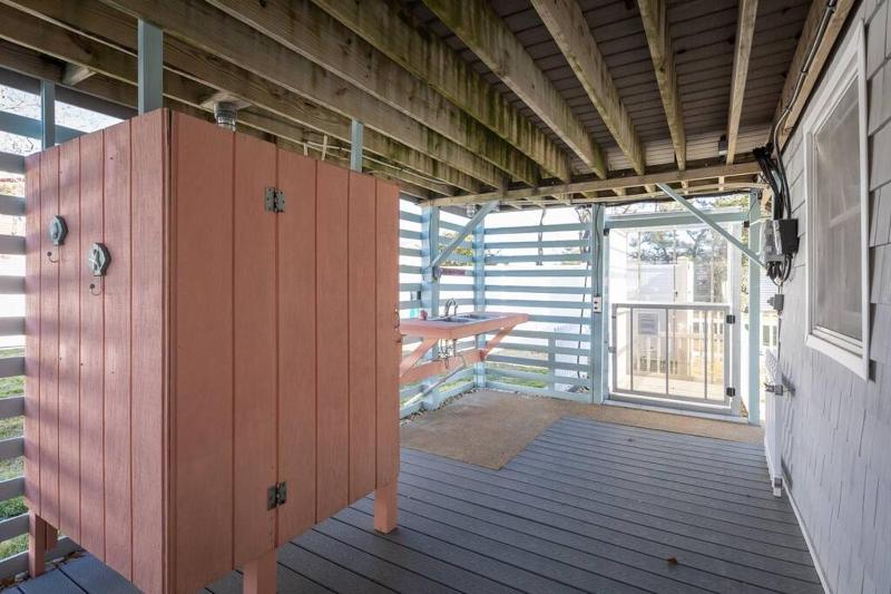 3min Walk to Beach Hot Tub Yard Near Shops - image 12