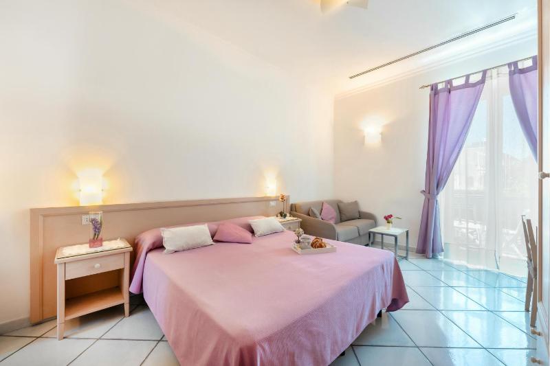 Junior Suite image 1