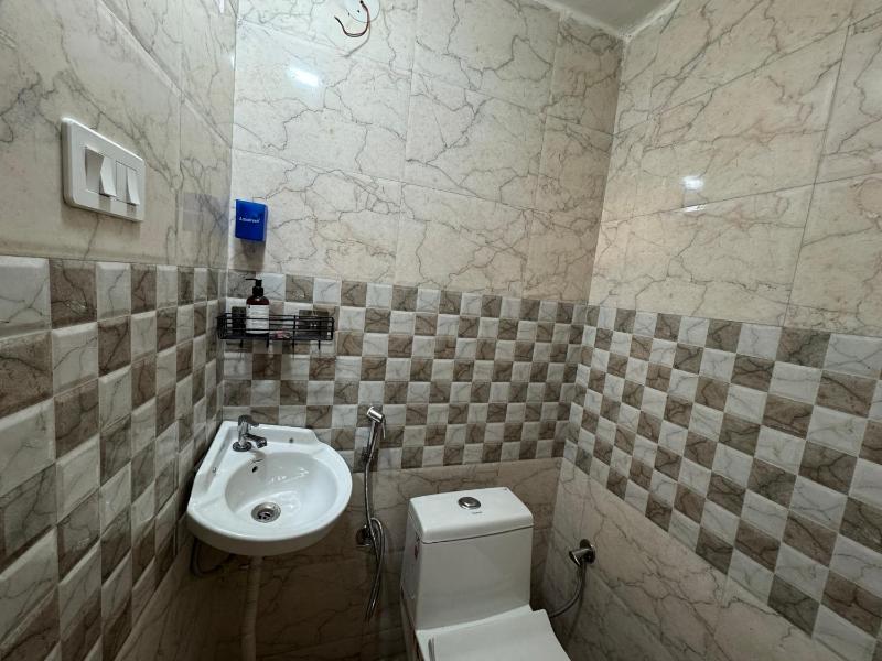 Landour Apartment Beauty and Charm Kothri- Vintage Vibes - image 4