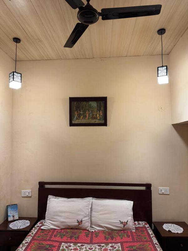 Landour Apartment Beauty and Charm Kothri- Vintage Vibes - image 2