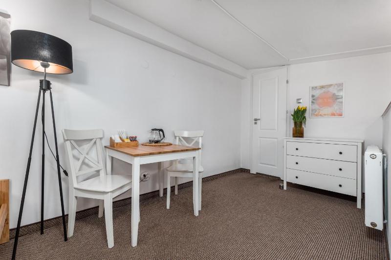 Double Room with Private Bathroom image 3