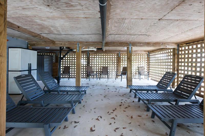 Semi-Oceanfront with Heated Pool Cabana Ocean Views - image 24