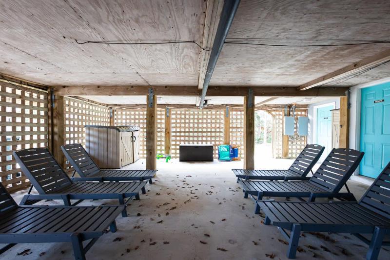 Semi-Oceanfront with Heated Pool Cabana Ocean Views - image 15