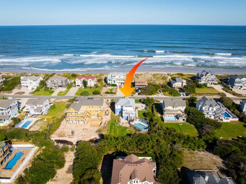 Gorgeous Semi-Oceanfront Home in Whalehead - image 34