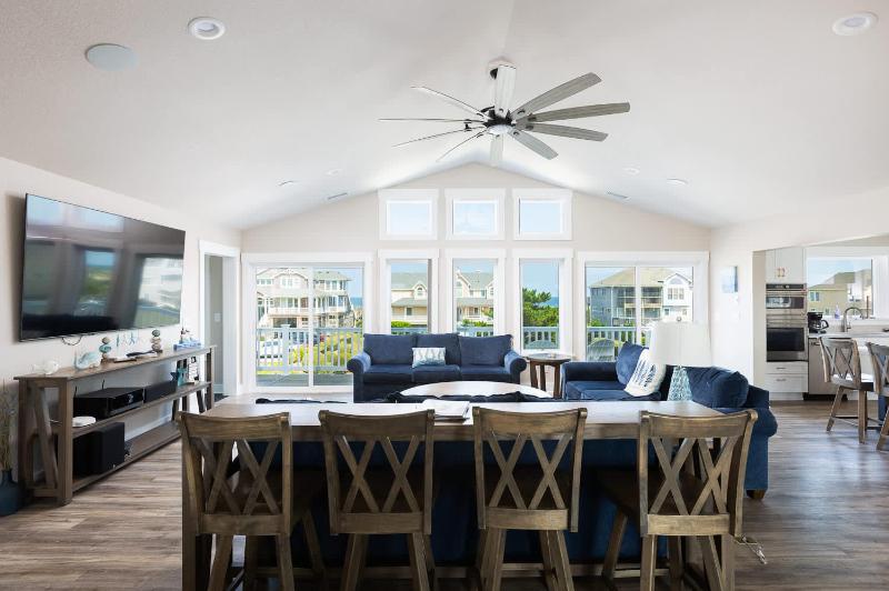 Semi-Oceanfront Retreat with Pool Theater Elevator - image 49