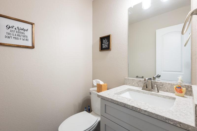 Semi-Oceanfront Retreat with Pool Theater Elevator - image 18