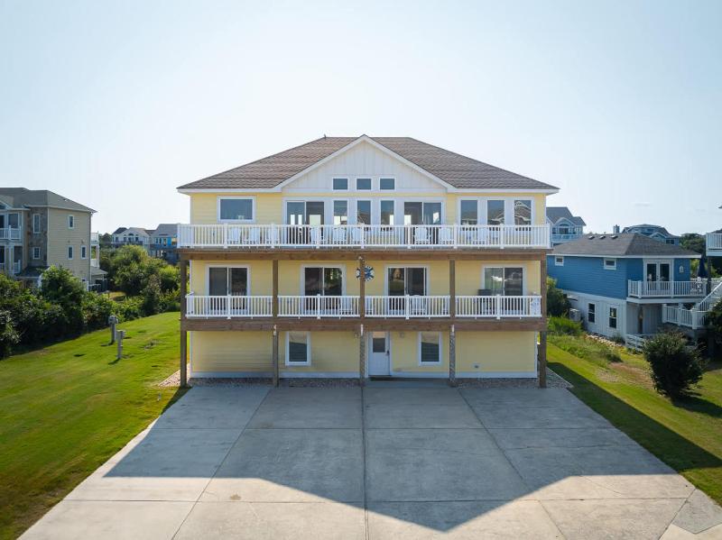 Semi-Oceanfront Retreat with Pool Theater Elevator - image 42