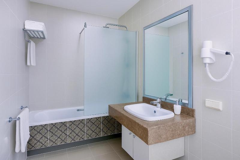 Superior Double Room image 4