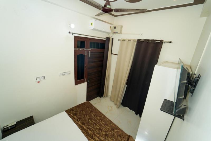 Krishna Kunj Homestay & Resort Ayodhya - image 37