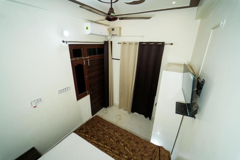 Krishna Kunj Homestay & Resort Ayodhya - image 13