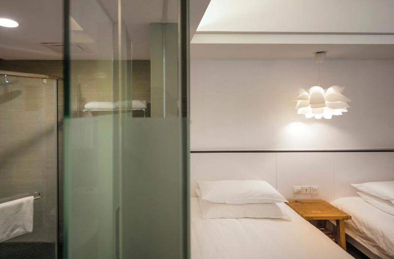  Exquisite Twin Room image 2