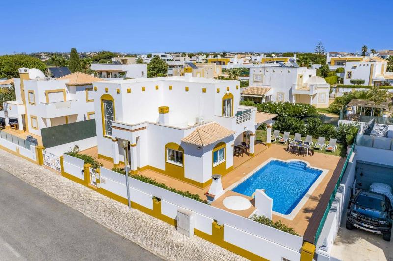 Villa Anamar by Villa Plus - image 17