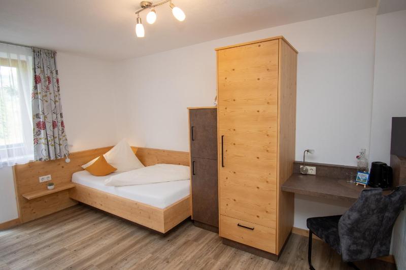 Single Room with Balcony image 3