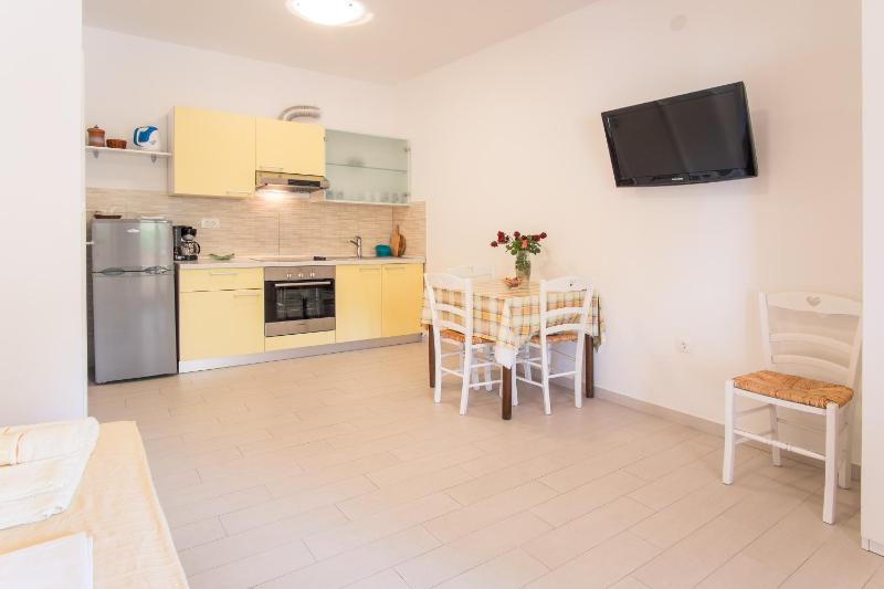 Apartments Iva - image 36