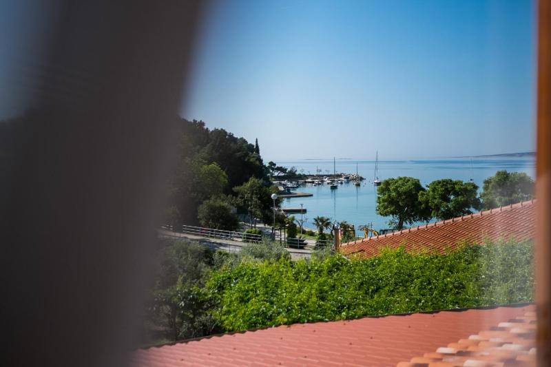Apartment with Sea View image 4