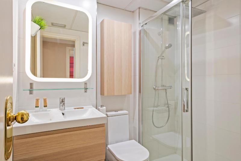 Click&Flat Charming Riera - image 7