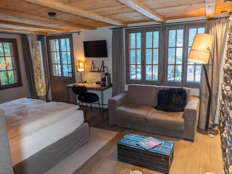 Suite with Lake View image 2