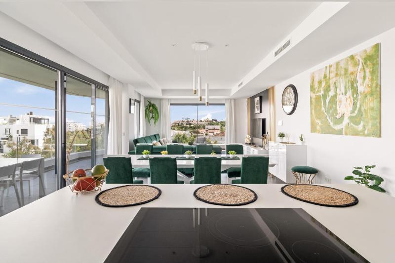 Luxury Apartment Agnieto - The View Fuengirola - image 37