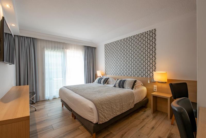 Privilege Double or Twin Room image 2