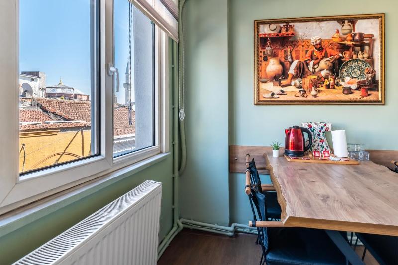 AYKA APART SUiTES OLD CITY - image 10