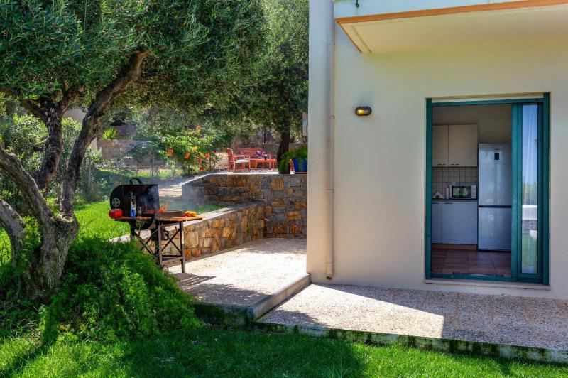 Villa Nefeli Green by Villa Plus - image 21