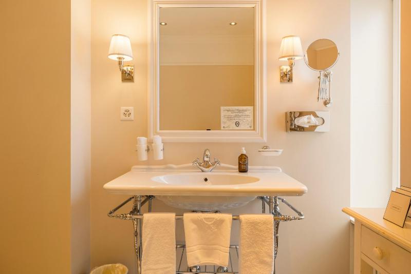 Suite image 1