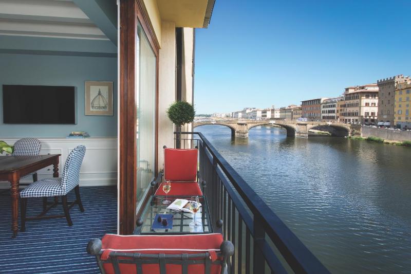 Suite with River View image 3