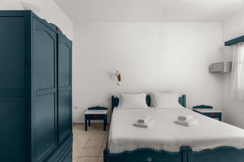Quadruple Room image 4