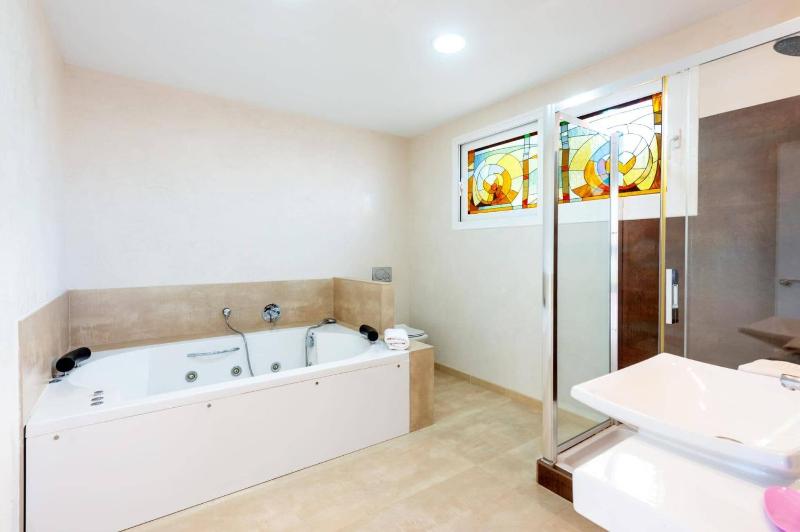 Villa Mirasol by Villa Plus - image 36