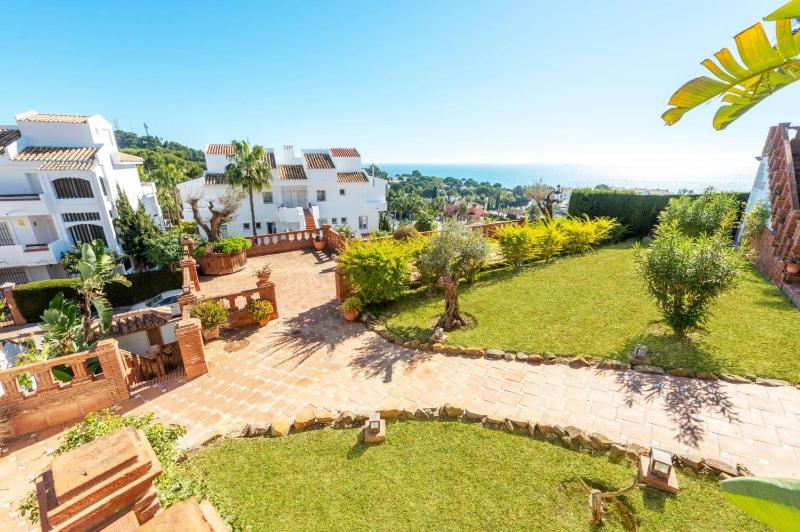 Villa Mirasol by Villa Plus - image 29