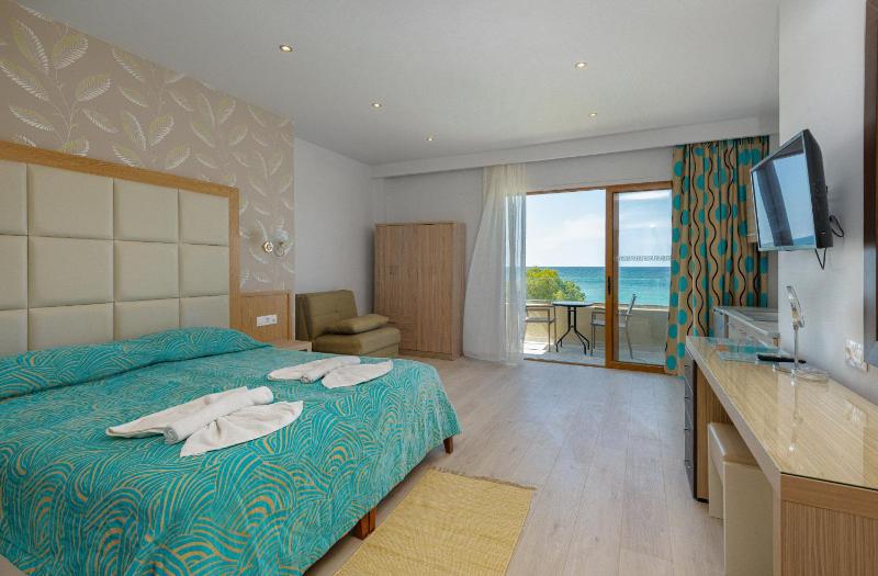 Studio with Sea View image 4