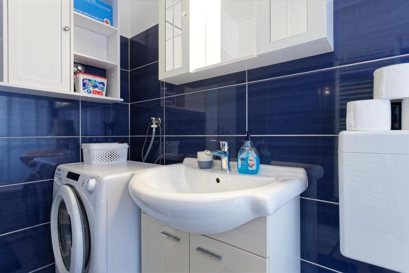 Apartments Grassi by Rent Istria - image 5