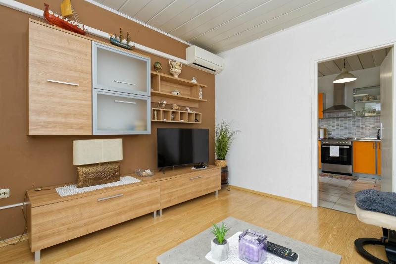 Apartments Grassi by Rent Istria - image 23