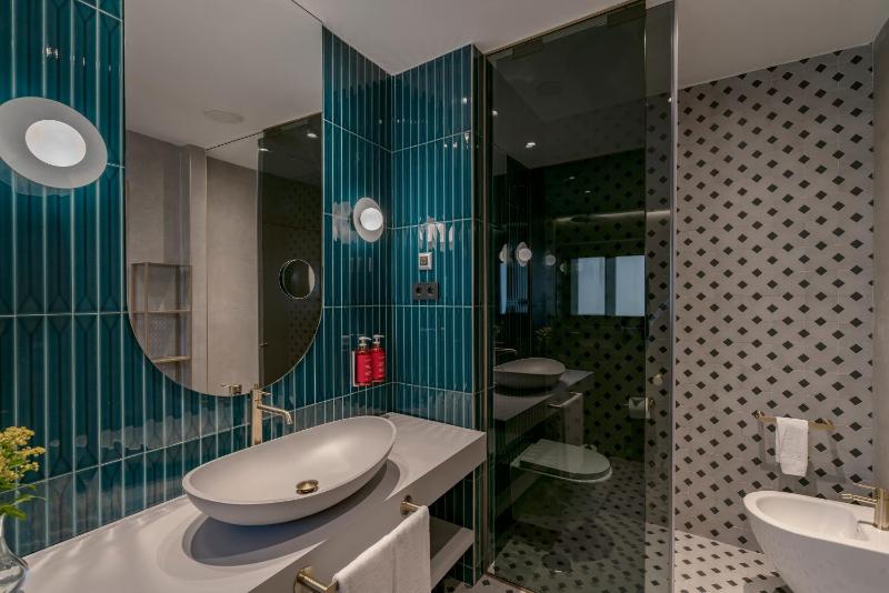 Junior Suite image 1