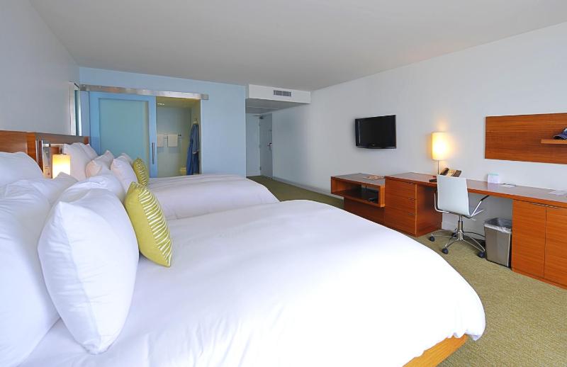 Tower 23 Hotel - image 7