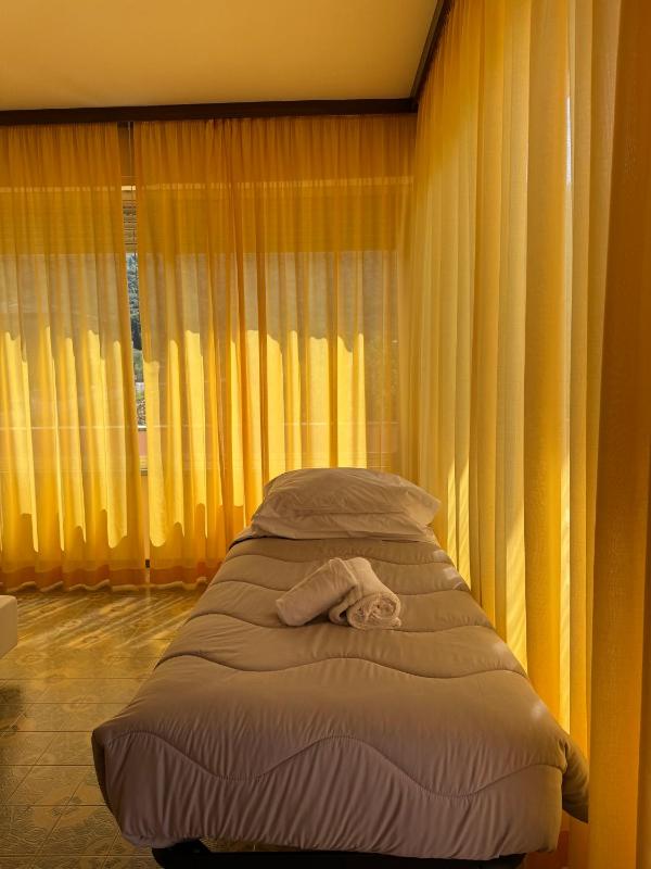 Triple Room (3 Adults) image 3