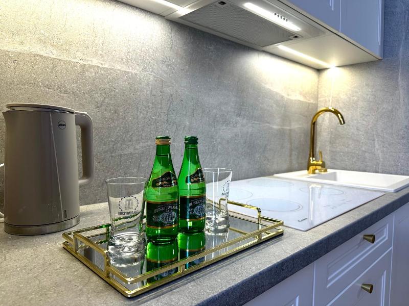 Suites & Premium Apartments Słowackiego - image 6