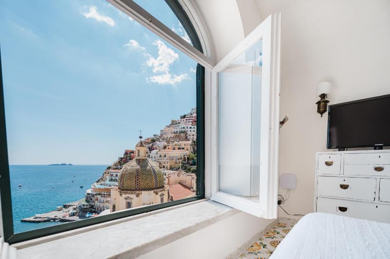Villa Petite Syrene by Elite Villas - image 5