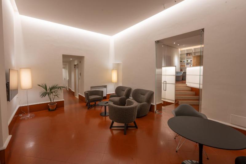 Hotel Moderno - image 14