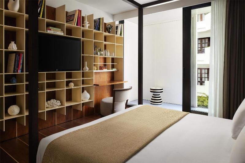 Superior Room with Terrace image 3