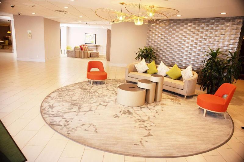 Wyndham Houston Hobby Airport - image 2
