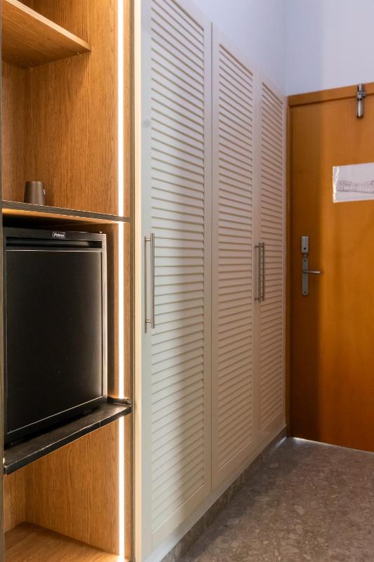 Messinian Bay - image 6