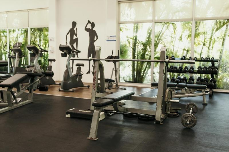 NEW Casa Paradise Ocean View apts - image 10