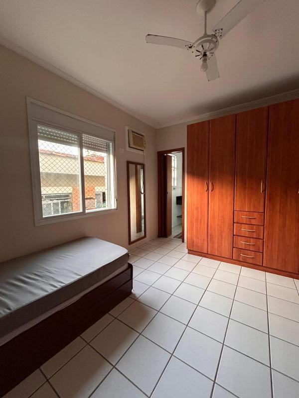 Apartamento Praia da Enseada - image 12