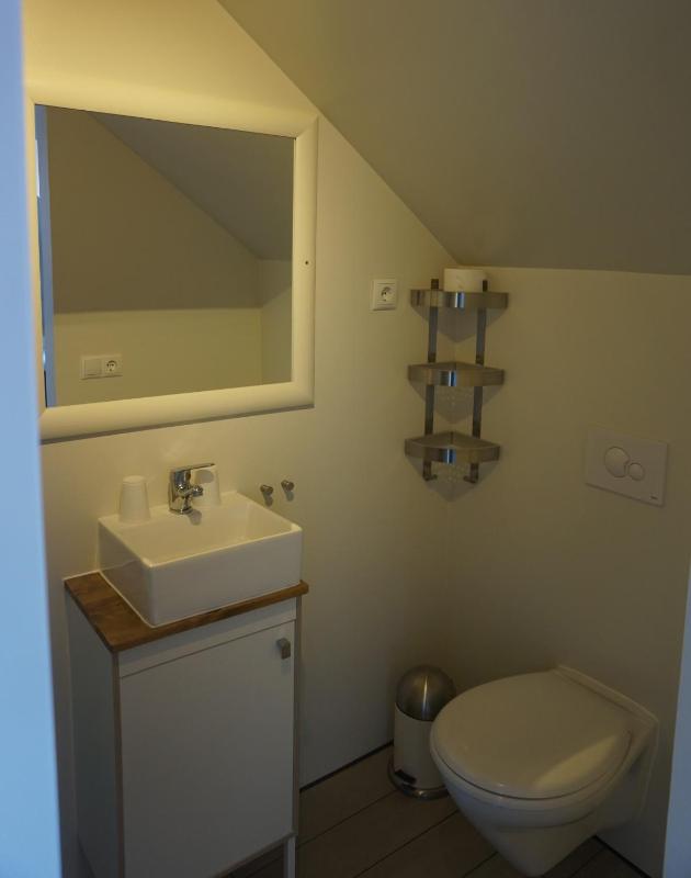 Double Room with Private Bathroom image 2