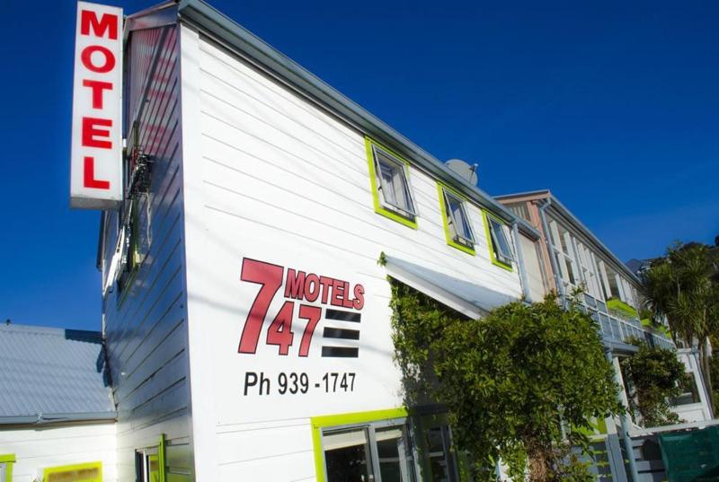 Wellington 747 Motel - image 11