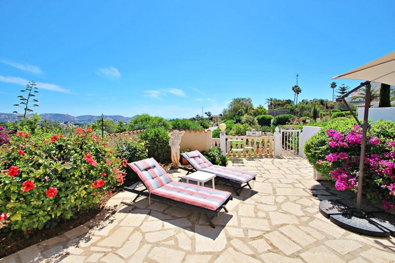 Beate - holiday bungalow with pool in Moraira - image 21
