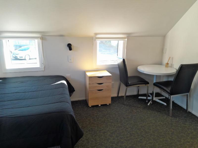 Wellington 747 Motel - image 23